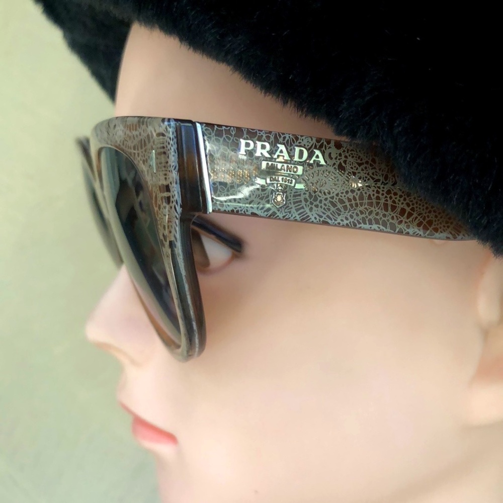 Prada Authentic Brown Framed Ladies Sunglasses In… - image 3